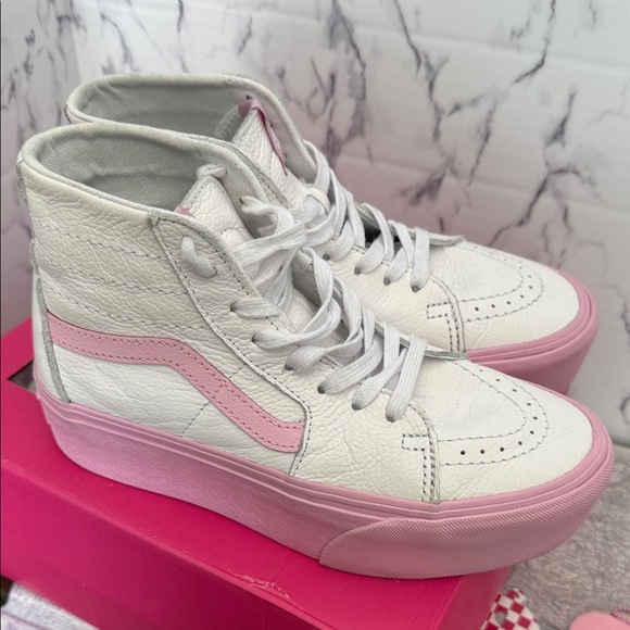 Vans Barbie Women's High-Top Sneakers - Light Pink and White - Picture 6 of 6